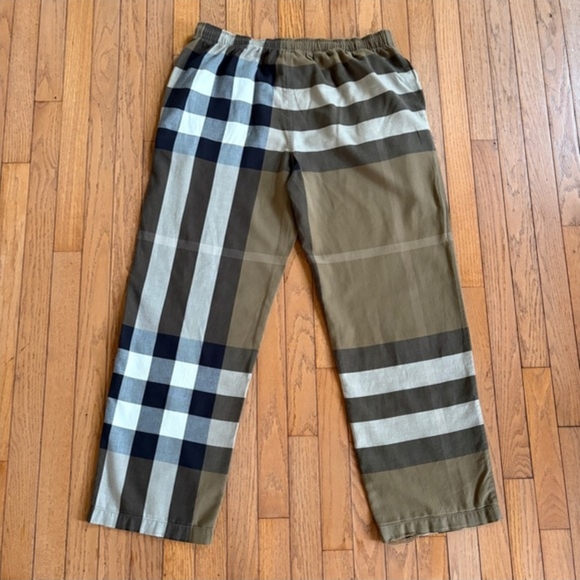 Burberry Monocrhome Jogger Pants. - Picture 3 of 9